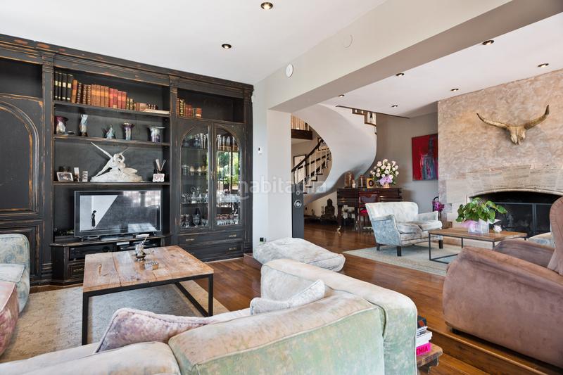 Foto 68e5a17c-bcf3-45d4-bd19-399b1d643ba7. Masia amb xemeneia calefacció aparcament piscina a Castellar del Vallès