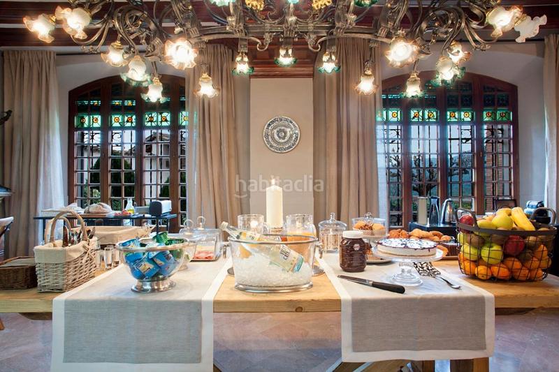 Foto 766f16c5-6f48-41a2-b093-2c79ad0b9472. Masia amb xemeneia calefacció aparcament piscina a Castellar del Vallès