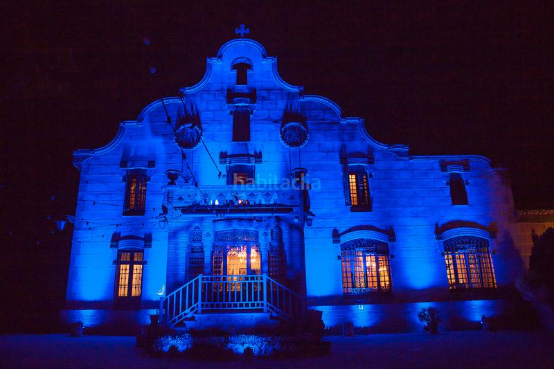 Foto afd88931-dc5e-4951-8bde-a8c67ce5239e. Masia amb xemeneia calefacció aparcament piscina a Castellar del Vallès