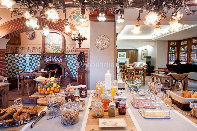 Foto b94c72c5-7e10-49b8-9de4-966573103474. Masia amb xemeneia calefacció aparcament piscina a Castellar del Vallès