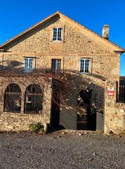 Mas à Estrada (A). Finca rústica en venta – tu refugio de paz en plena naturaleza