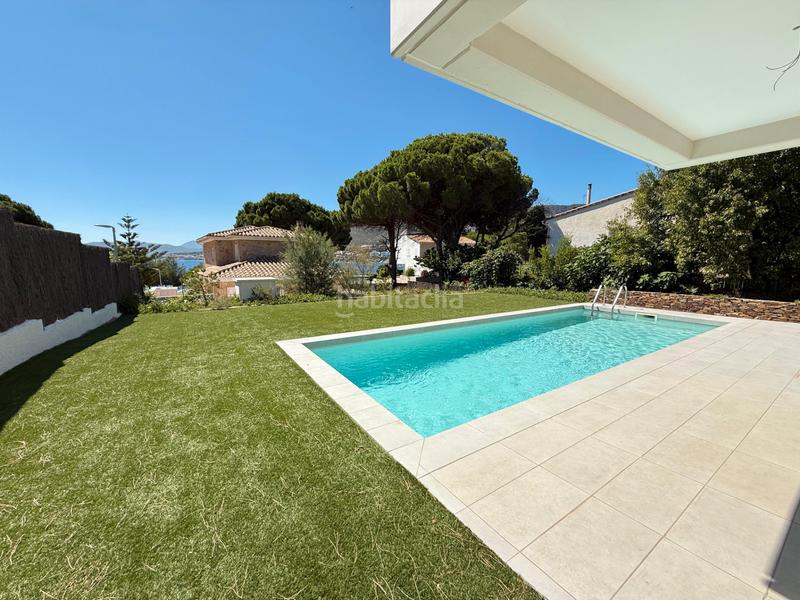 Foto ebba2329-f310-4b0d-a49f-4dbd26e404c0. Chalet con riscaldamento parcheggio piscina in Carboneres - La Farella Llançà