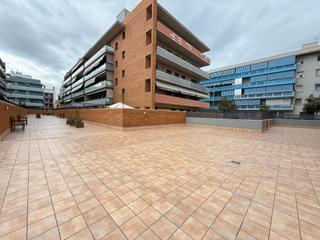 Piso en Gorg. Piso en venta en badalona, calle cervantes
