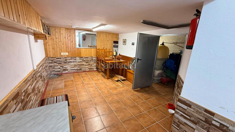 Foto b98e28ee-aa36-48d4-b579-ccdec6f94e0d. Reihenhaus mit heizung parking in Roda de Barà