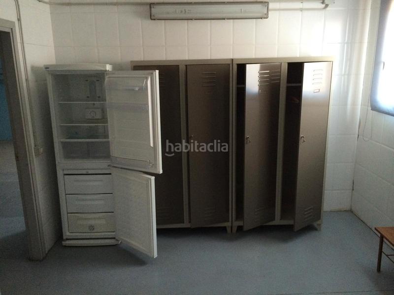 Foto 5c2d2410-e814-435d-a773-f87c381460ed. Affitto capannone industriale con riscaldamento in Terrassa