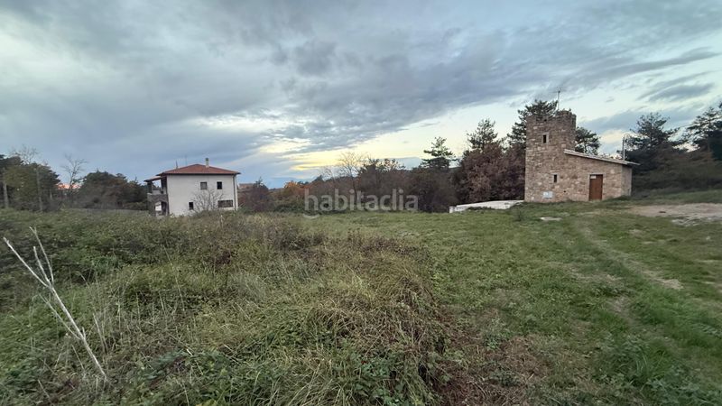 Foto bb56e83a-4e7f-40b7-bf48-cce317766810. Terreno residenziale in carrer la merce 1 in Moià