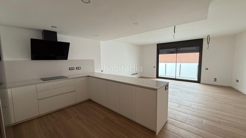 Foto 7c86bb6c-3664-412a-8cec-09e2406c4326. Xalet amb aparcament a Viladecavalls