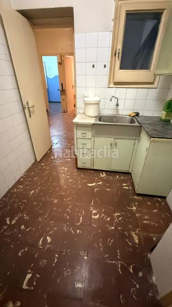 Foto 446eac22-5d96-4a20-ac78-c9f98fa4a779. Pis a Hostafrancs Barcelona