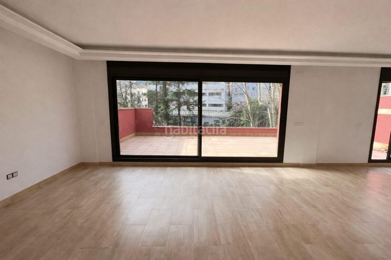 Foto 1ebe24fe-a139-404b-831d-77843892b5d7. Casa aparellada amb aparcament a Arbúcies