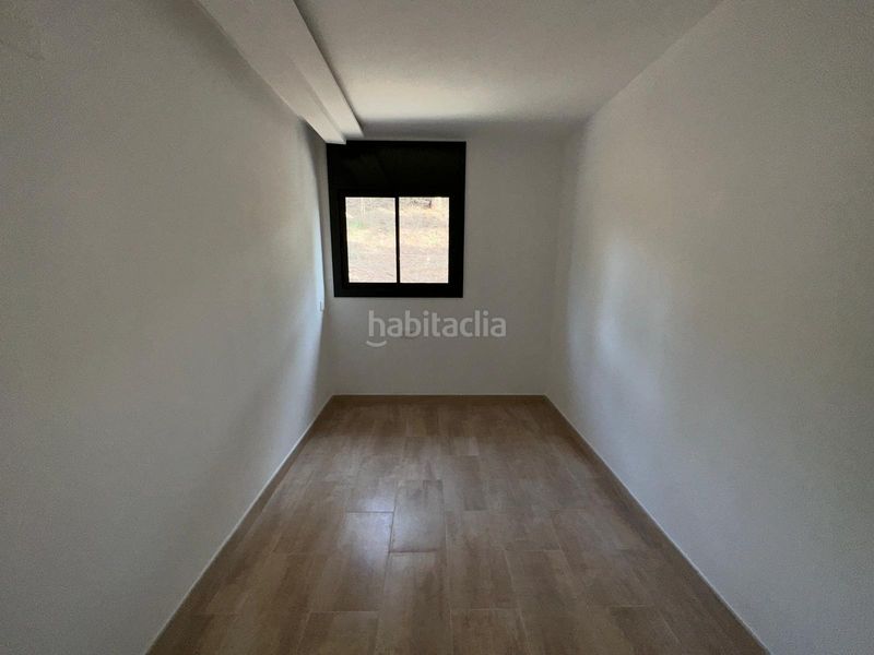 Foto c3676f2f-b305-484b-ac6d-da5222ec4775. Casa aparellada amb aparcament a Arbúcies