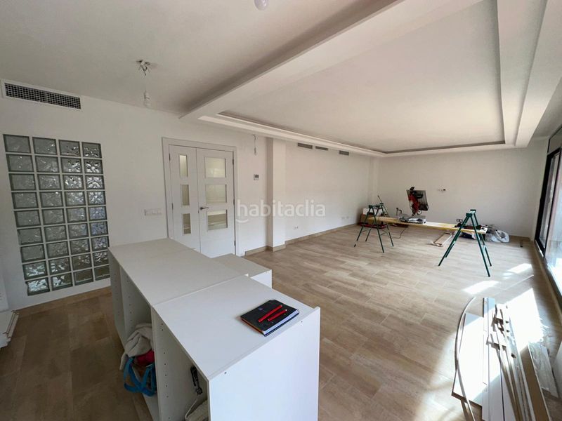 Foto c879a4ee-8f2f-406c-94c2-29a6fb0166a1. Casa aparellada amb aparcament a Arbúcies