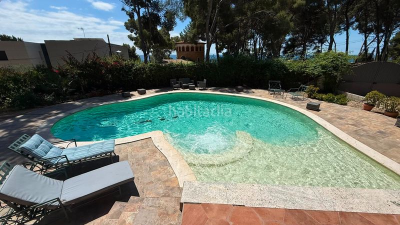 Foto b6a3f834-14fe-4bfd-977f-a5aeebe6f160. Xalet amb xemeneia calefacció aparcament piscina a Roda de Barà