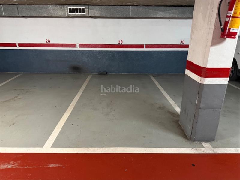 Foto 7c072d62-fc3c-4655-8120-00088fb44fd9. Location parking voiture dans Sagrada Família Barcelona