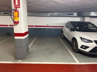 Parking voiture à Carrer de mallorca 437