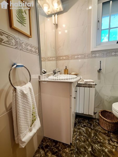 Foto 2370c0ee-b111-4282-a643-ae37189893d8. Casa amb aparcament piscina a Masquefa