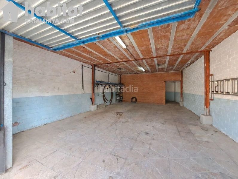 Foto bd7f812f-d1c3-456b-82f4-6f2b45bd5dcd. Casa amb aparcament piscina a Masquefa