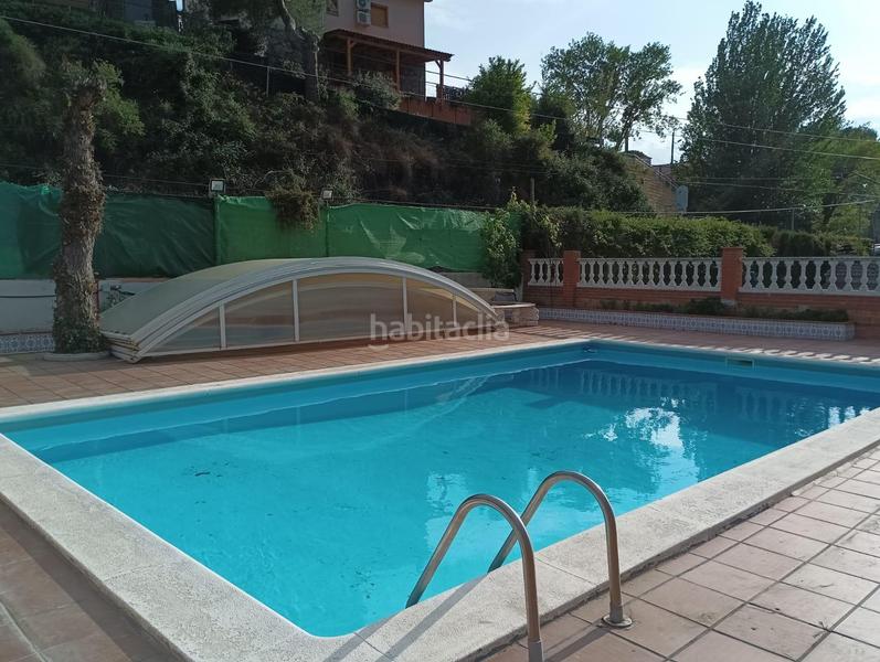 Foto c940562a-4d23-4976-9bb2-e26cfd470df8. Casa con riscaldamento parcheggio piscina in Masquefa