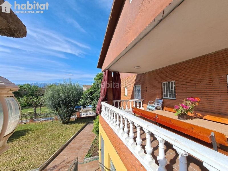 Foto e9eb1a04-0bcb-47d0-8bad-1815a2d4930e. Casa amb aparcament piscina a Masquefa