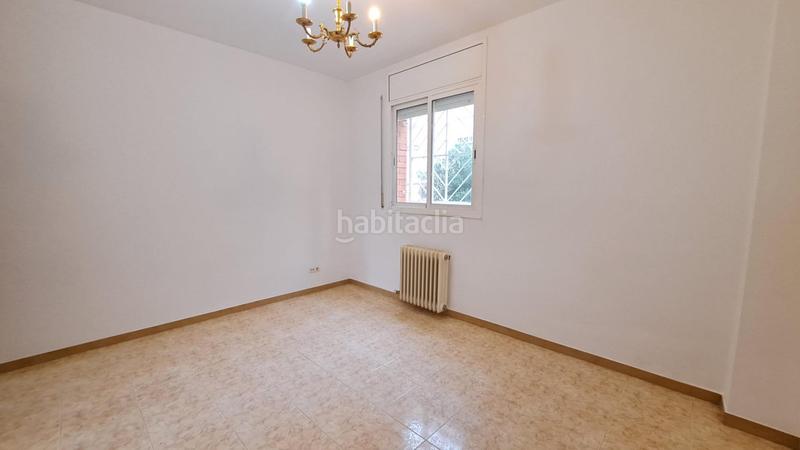 Foto c03d9b36-b5cb-410d-9115-5b4eea5424bf. Pis amb calefacció aparcament a Nucli Urbà Esparreguera