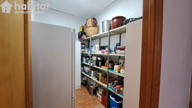 Foto 0933dfbf-de9f-494b-8c42-8ea29b48300e. Casa con riscaldamento parcheggio in Pallejà