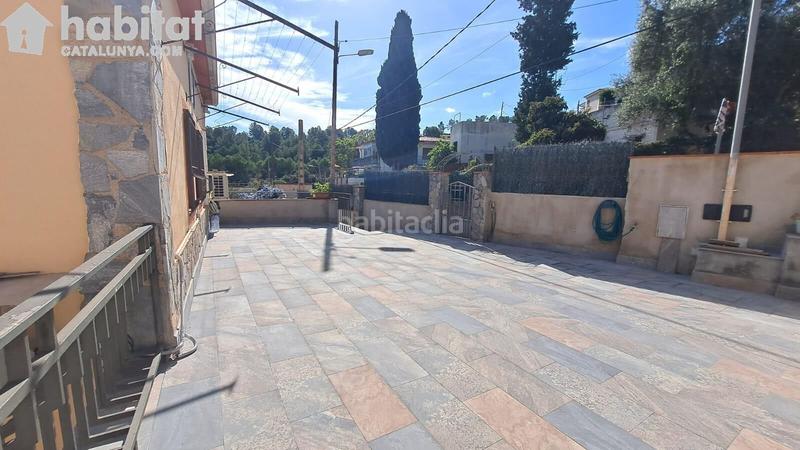 Foto 61dc892d-94d7-4bc5-8284-c078efdec55b. Casa con riscaldamento parcheggio in Pallejà