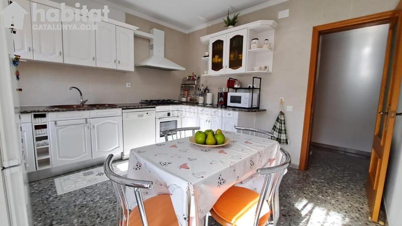 Foto 67914cf3-ef4e-48dd-abb8-8f826534e6a5. Casa con riscaldamento parcheggio in Pallejà