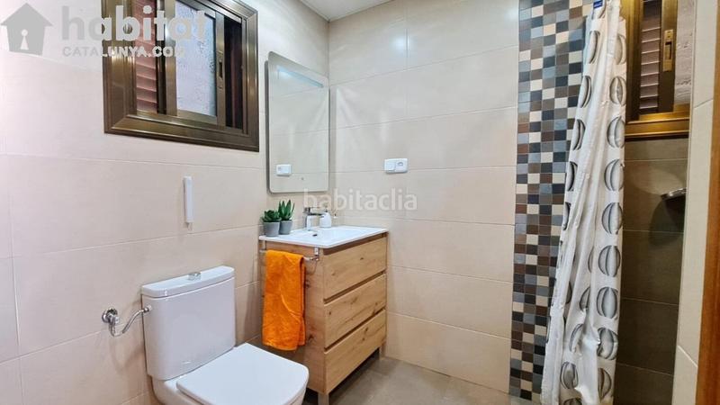 Foto 69830b28-6101-40f7-88e4-74e60038380b. Casa con riscaldamento parcheggio in Pallejà