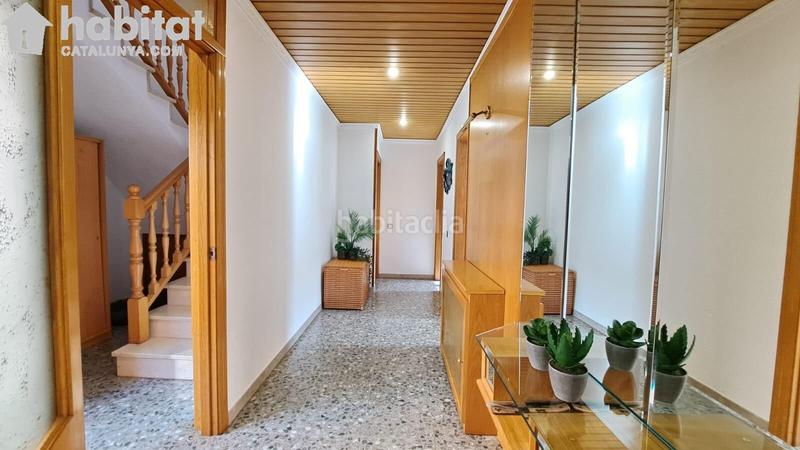 Foto c5c9034f-b303-49b5-adbc-50616e340564. Casa con riscaldamento parcheggio in Pallejà