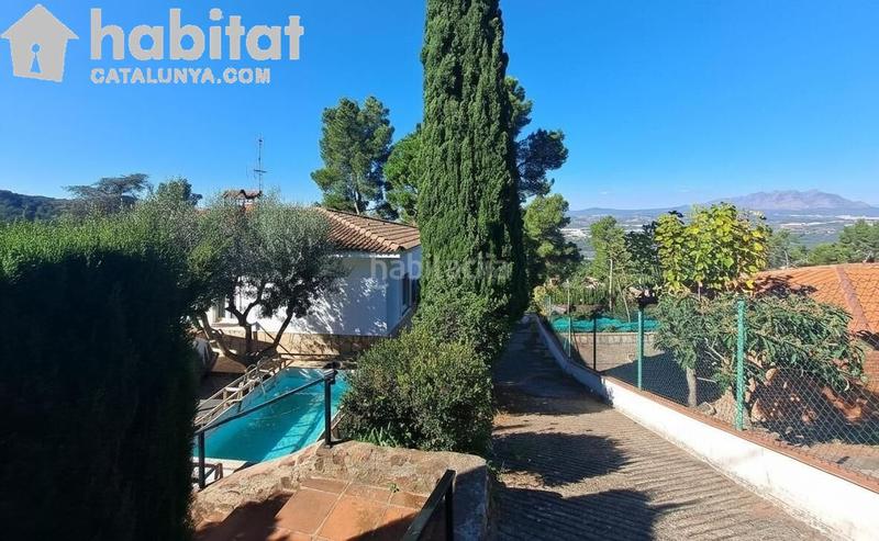 Foto 1e6effee-371c-499f-97de-4ffec44439ac. Chalet con riscaldamento parcheggio in Castellví de Rosanes