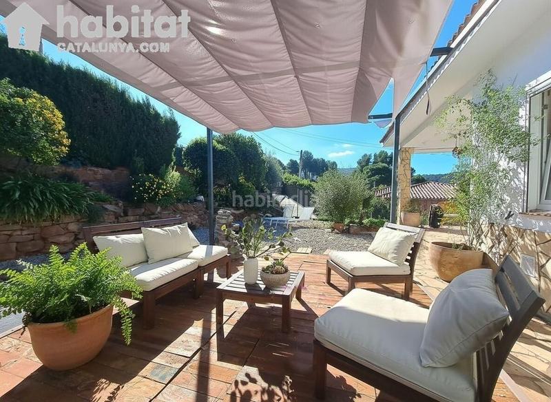 Foto 3b0bdabc-94a5-4e42-8e34-0311edf3b98b. Chalet con riscaldamento parcheggio in Castellví de Rosanes