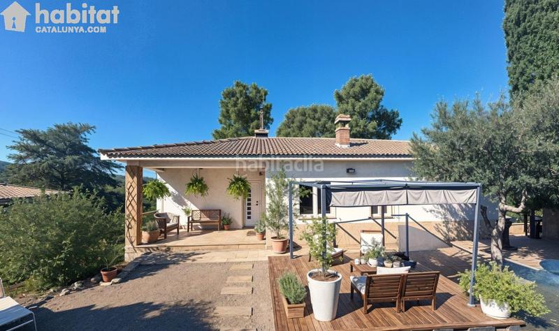 Foto faf4e4c9-c1aa-40a6-8ec1-e79d3d623f28. Chalet con riscaldamento parcheggio in Castellví de Rosanes