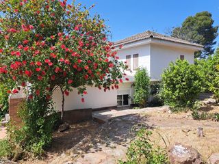 Casa a Castellví de Rosanes