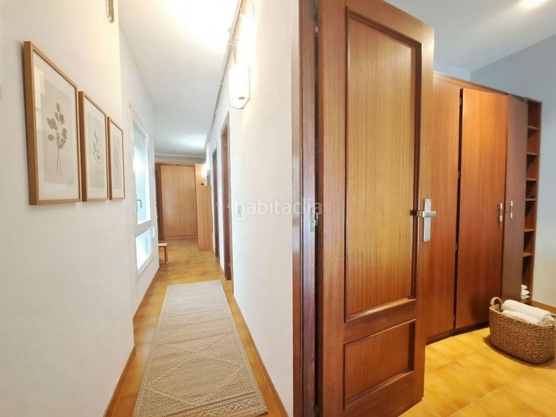 Foto b72769e7-5291-46d7-b3c0-c3cad2489228. Pis amb calefacció aparcament a Nucli Urbà Esparreguera