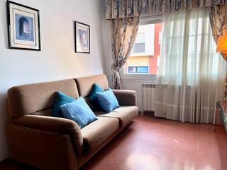 Maison jumelée  Carrer rosers. Casa pareada c/ rosers jto. avinguda lluís companys.