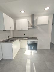 Lloguer Pis  Carrer de vilamar�. Piso en alquiler en calle vilamari - la nova esquerra de l'eixam