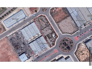 Terreny residencial a La Bosca. Solar industrial en venta