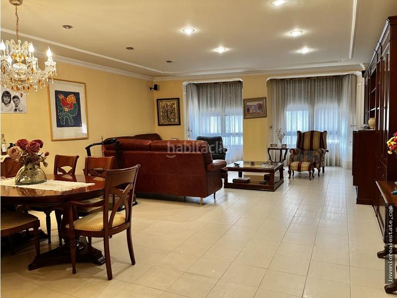 Foto 223e6447-e794-454a-bfd0-f8b28e076658. House in Plaza Illes Columbretes Castellón de la Plana