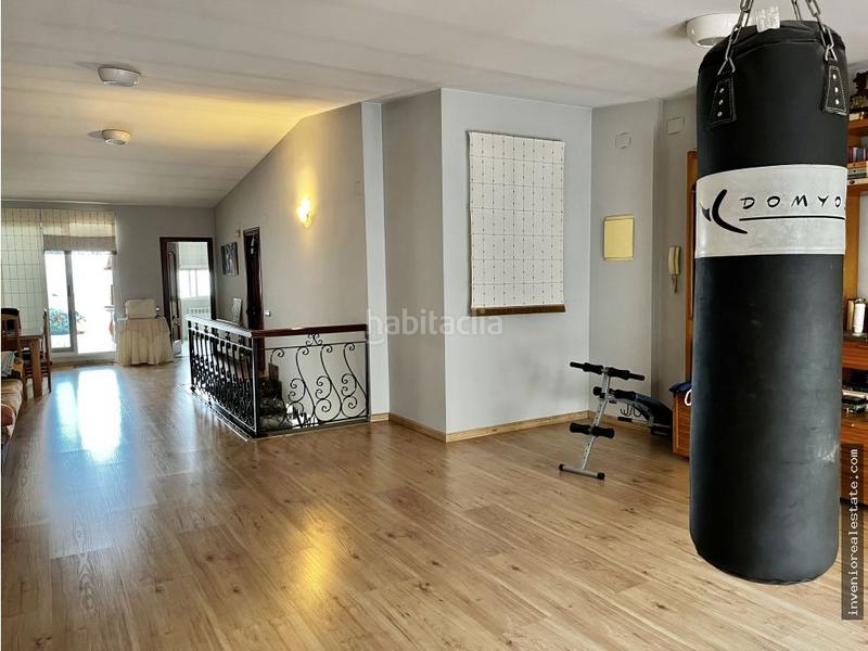 Foto c7995bd7-f9ee-43f4-8259-7464c152f546. House in Plaza Illes Columbretes Castellón de la Plana