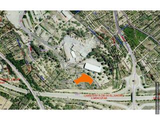 Terreny residencial a Algar de Palància. Solar industrial en venta