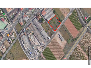 Terreny residencial a Cariñena - Carinyena. Solar industrial en venta