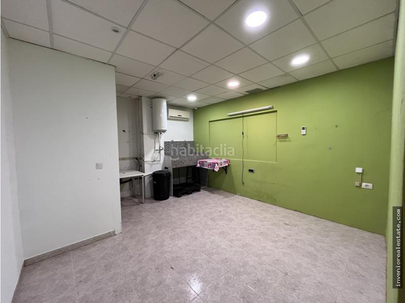 Foto 6f6164c0-d49b-4074-a454-d326391ed494. Lloguer local comercial a Piscinas Villarreal / Vila - real