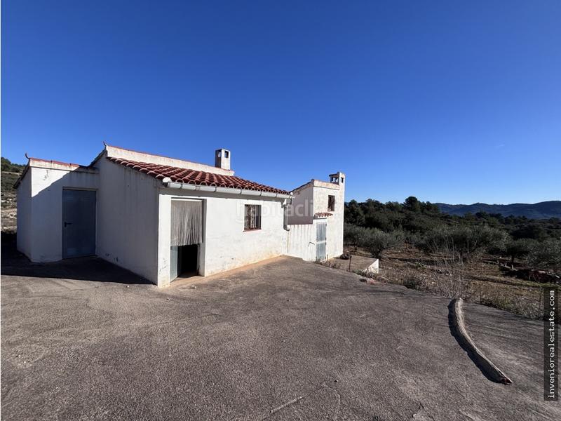Foto 9bc0979d-3db2-40df-9428-b9559d33bf3f. Terreno residencial finca rústica en venta con caseta en Atzeneta del Maestrat