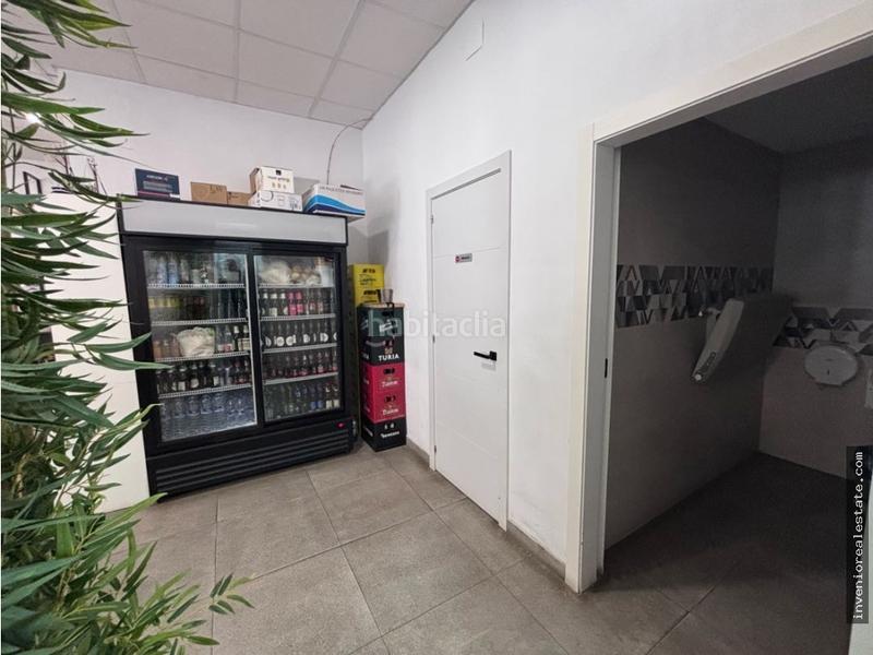Foto 244317f9-c900-433f-b4bd-9310673b98fc. Traspaso local comercial bar en traspaso en Marxalenes Valencia