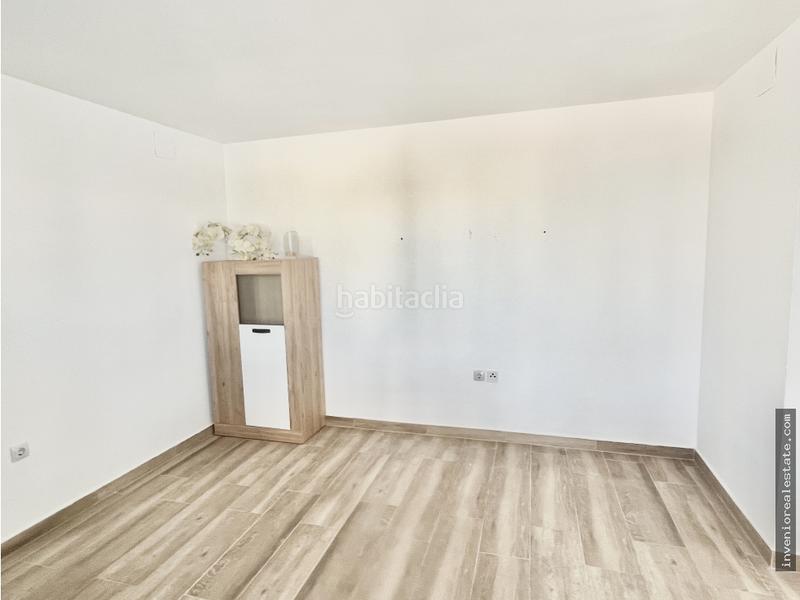 Foto cea5990a-7646-4010-b09d-379e2d3b808a. Casa a Ciutat del Transport - La Salera Castellón de la Plana