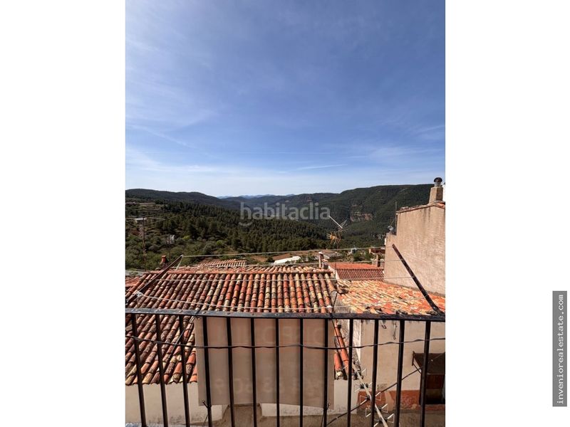 Foto d5558c1f-d87f-4dbb-8e14-afe450cee8b7. Haus in Castillo de Villamalefa