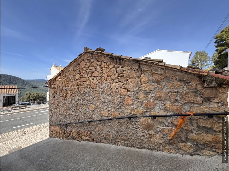 Foto c5baea6f-13b8-4caf-9208-ff6df18feef3. Bauernhof in Castillo de Villamalefa
