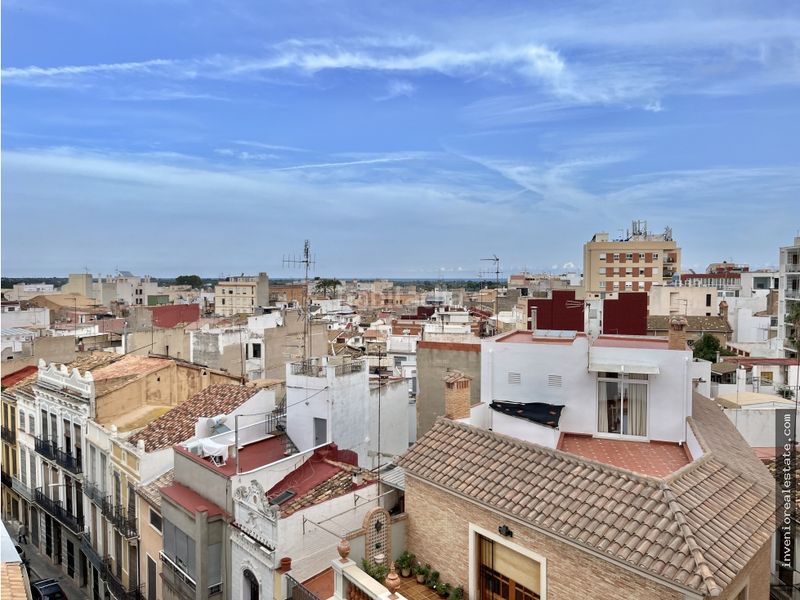Foto dbf118bc-0890-4bc5-9376-5d0c7cc151eb. Pis a Centro Burriana