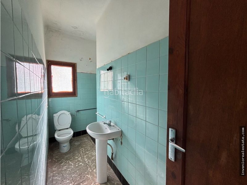 Foto 8868c887-ce62-4ef0-8230-eab4bf67d1cb. Edificio in Tales