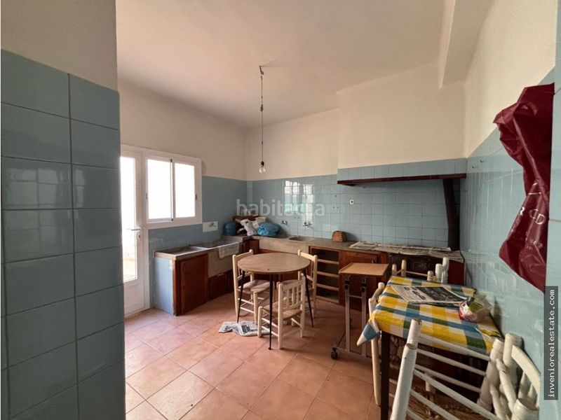 Foto be5111da-77ee-420a-a6ea-275b6a522bdd. Edificio in Tales