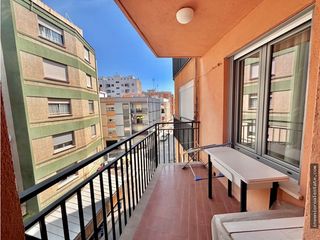 Piso en El Pilar. Piso en venta en vilareal